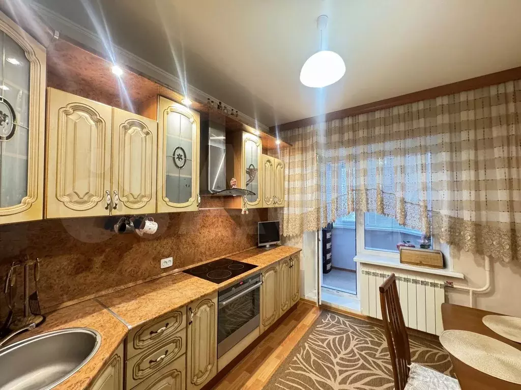 2-к. квартира, 55 м, 1/5 эт. - Фото 0