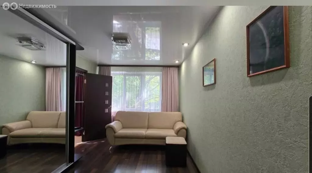 3-комнатная квартира: Екатеринбург, Волчанский переулок, 6 (53.6 м) - Фото 2