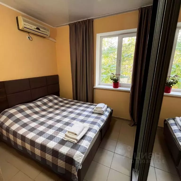 Комната Крым, Саки ул. Морская, 9А2А (25.0 м) - Фото 1