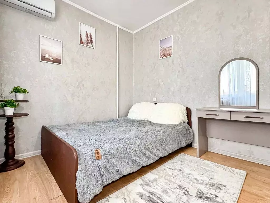 2-к кв. Краснодарский край, Новороссийск просп. Дзержинского, 207 ... - Фото 0
