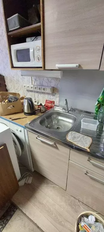 Комната Новгородская область, Великий Новгород Лужская ул., 19 (13.0 ... - Фото 1