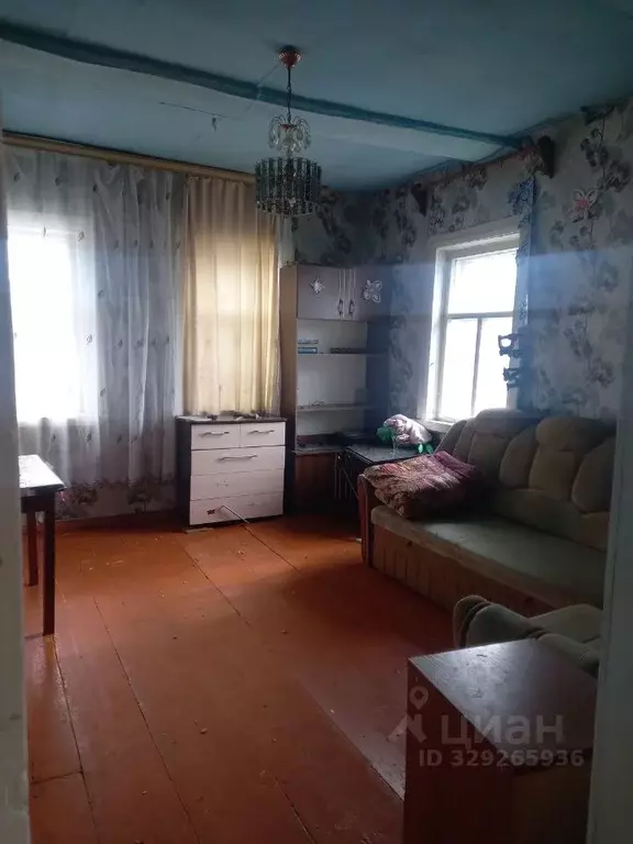 Дом в Красноярский край, Красноярск ул. Серафимовича, 2/1 (50 м) - Фото 2