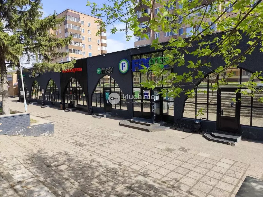 Торговая площадь в Татарстан, Нижнекамск ул. Гагарина, 36 (89 м) - Фото 1