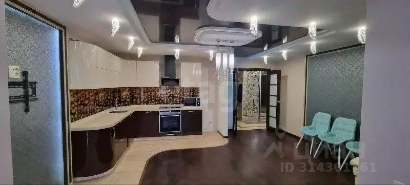 3-к кв. Кировская область, Киров Красноармейская ул., 67 (72.0 м) - Фото 0