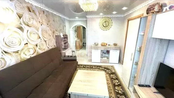 3-комнатная квартира: Заводоуковск, Первомайская улица, 6 (49.9 м) - Фото 2