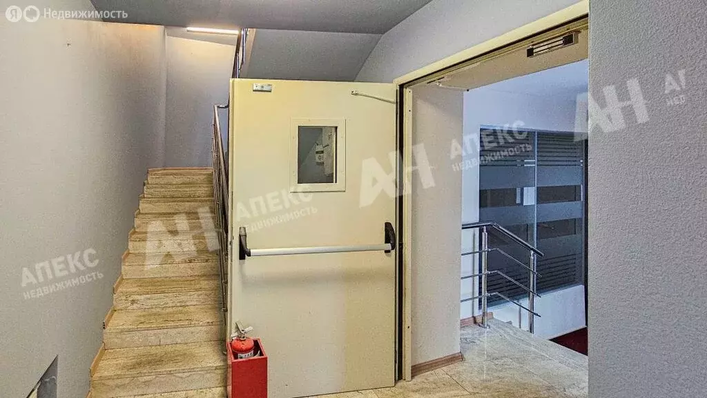 Офис (128 м) - Фото 1