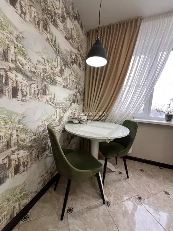 2-к кв. Липецкая область, Липецк ул. М. Горького, 1 (49.6 м) - Фото 0