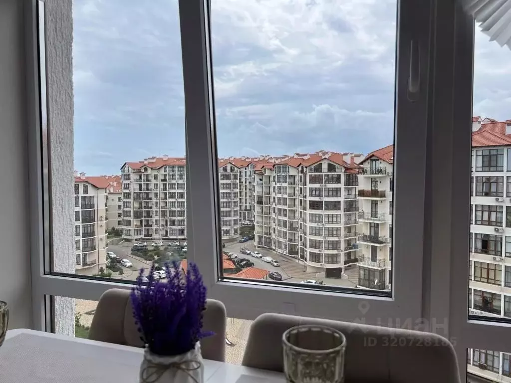 1-к кв. Краснодарский край, Геленджик Крымская ул., 22к11 (50.0 м) - Фото 1