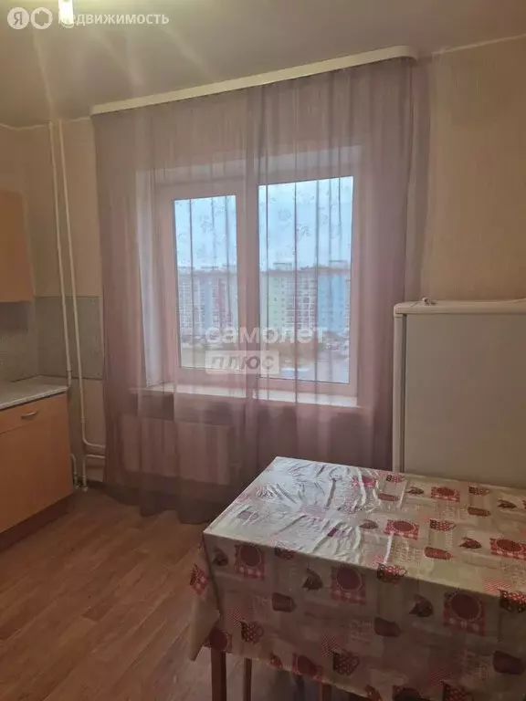 2-комнатная квартира: Новосибирск, Спортивная улица, 11/1 (56 м) - Фото 1