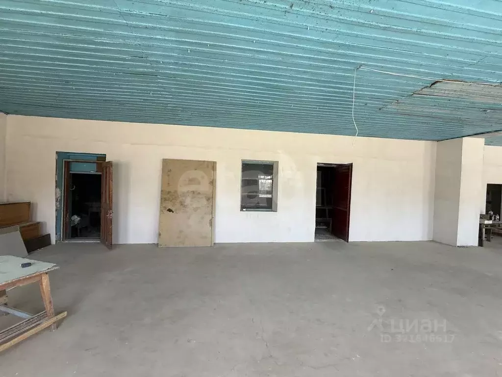 Торговая площадь в Крым, Красногвардейский район, Октябрьское пгт ул. ... - Фото 2