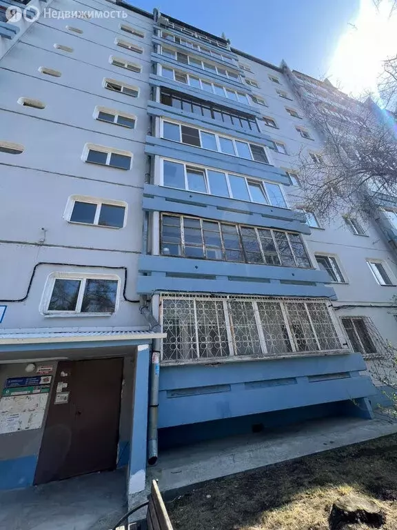 3-комнатная квартира: Иркутск, Байкальская улица, 247 (68 м) - Фото 0