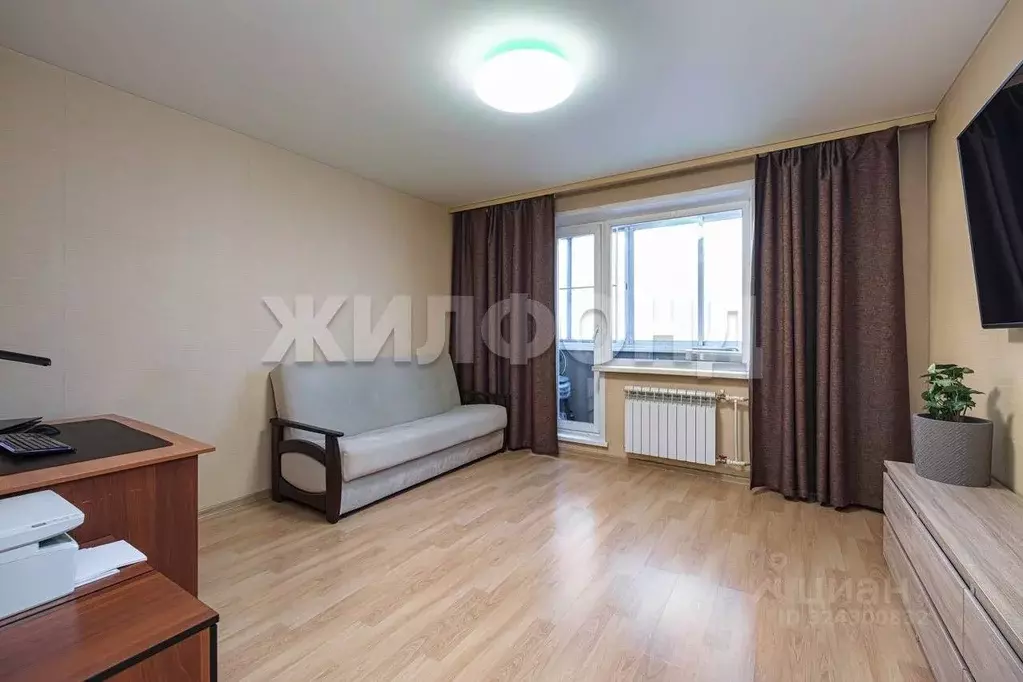 1-к кв. Новосибирская область, Новосибирск ул. Писарева, 82 (41.0 м) - Фото 1