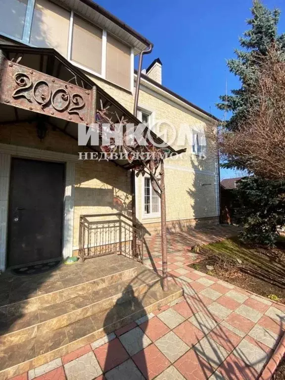 Коттедж в Московская область, Красногорск городской округ, д. ... - Фото 1