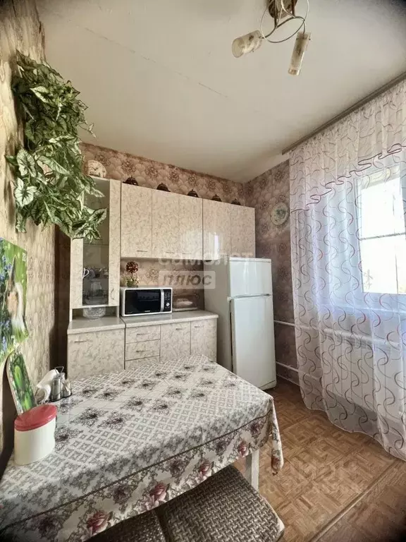 2-к кв. Астраханская область, Астрахань Заводская пл., 60 (55.5 м) - Фото 0