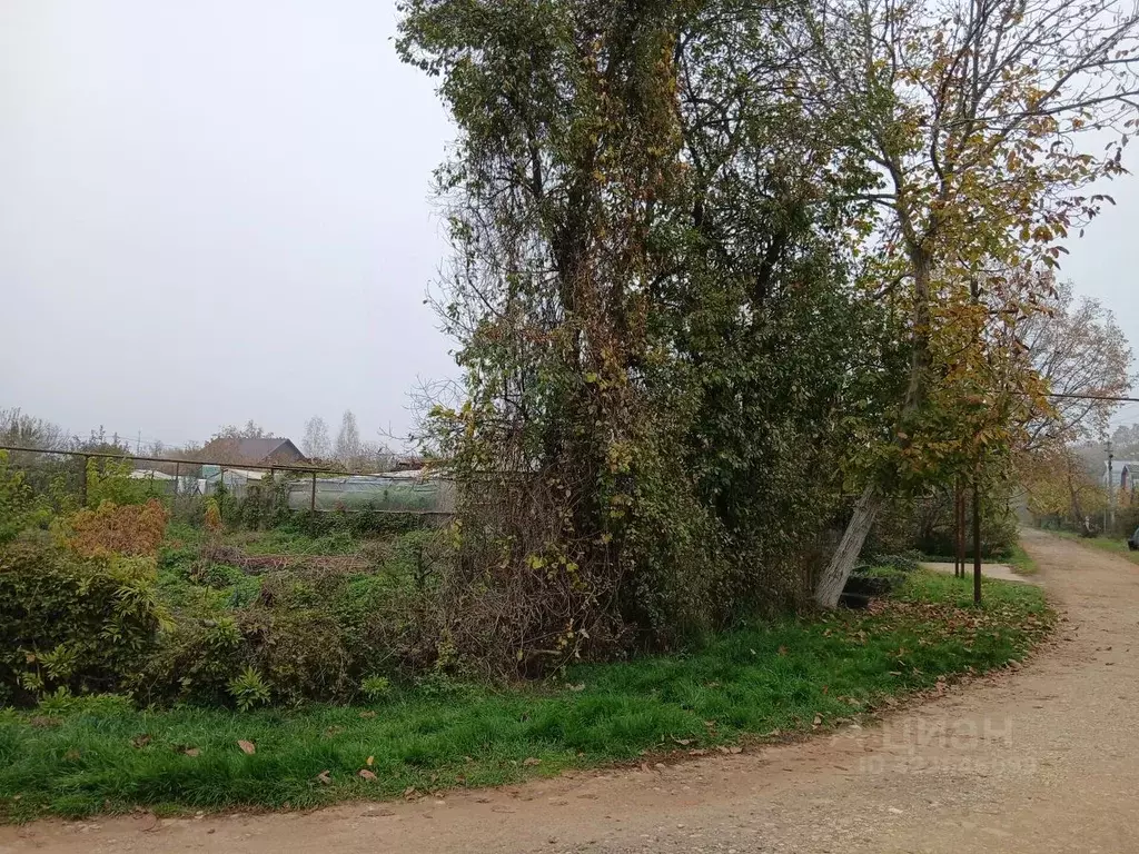 Участок в Краснодарский край, Абинский район, Ахтырское городское ... - Фото 2