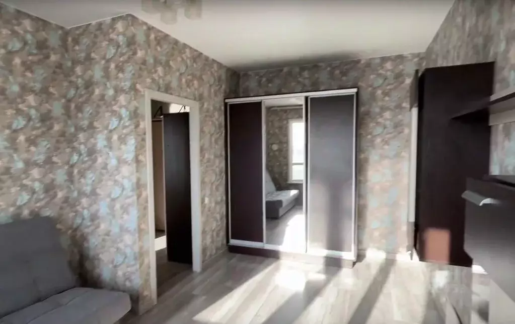 1-к кв. Брянская область, Клинцы Краснознаменная ул., 1 (36.5 м) - Фото 2