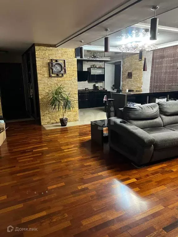 Продаётся 4-к квартира, 85.5 м - Фото 0