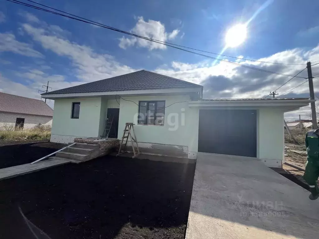 Дом в Башкортостан, Кармаскалинский район, с. Прибельский  (100 м) - Фото 1