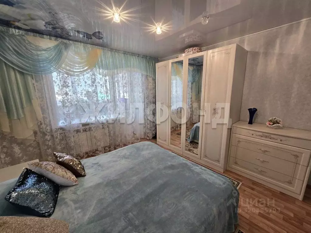 2-к кв. Алтайский край, Барнаул Балтийская ул., 3 (55.5 м) - Фото 1