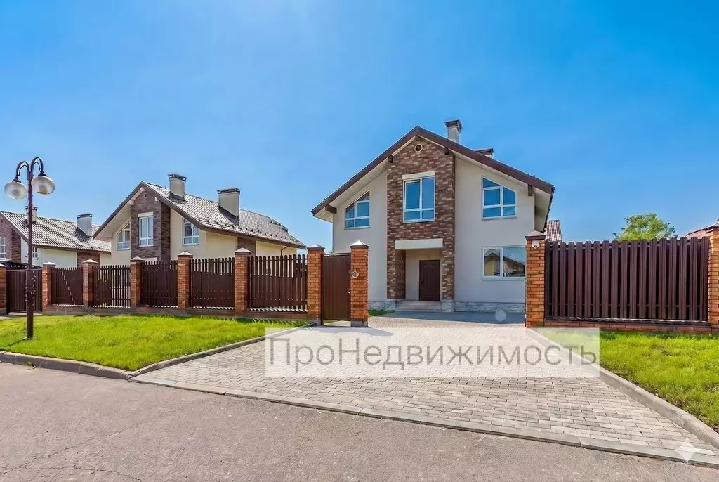 Дом в Московская область, Наро-Фоминский городской округ, д. ... - Фото 1