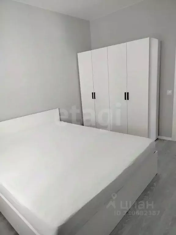 1-к кв. Тюменская область, Тюмень ул. Василия Малкова, 10 (35.0 м) - Фото 1