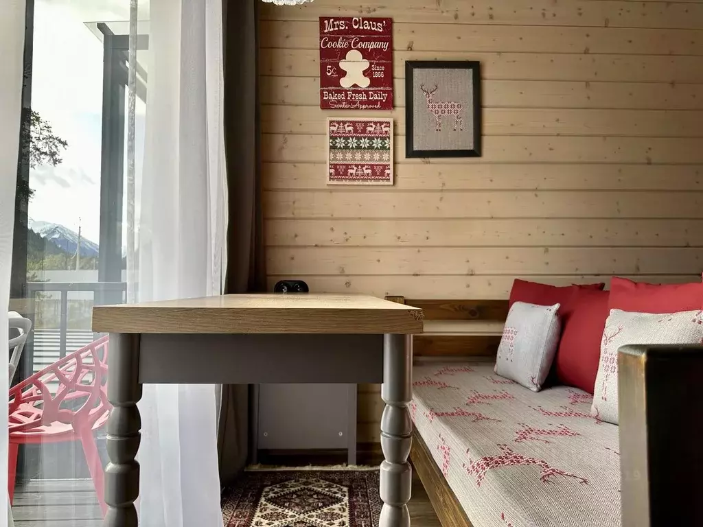 Комната Карачаево-Черкесия, Зеленчукский район, с. Архыз ул. ... - Фото 2