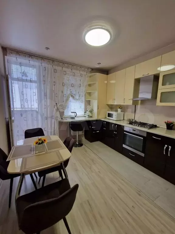 1-к. квартира, 40 м, 3/9 эт. - Фото 0