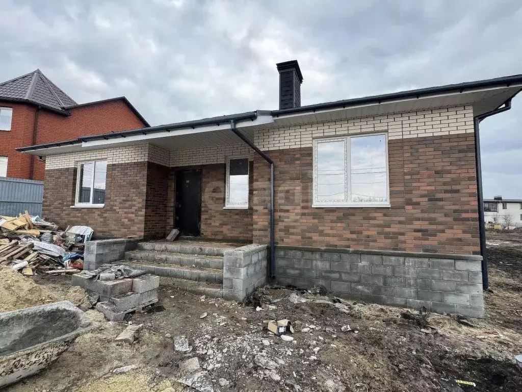 Дом в Белгородская область, Белгородский район, Пушкарское с/пос, с. ... - Фото 1