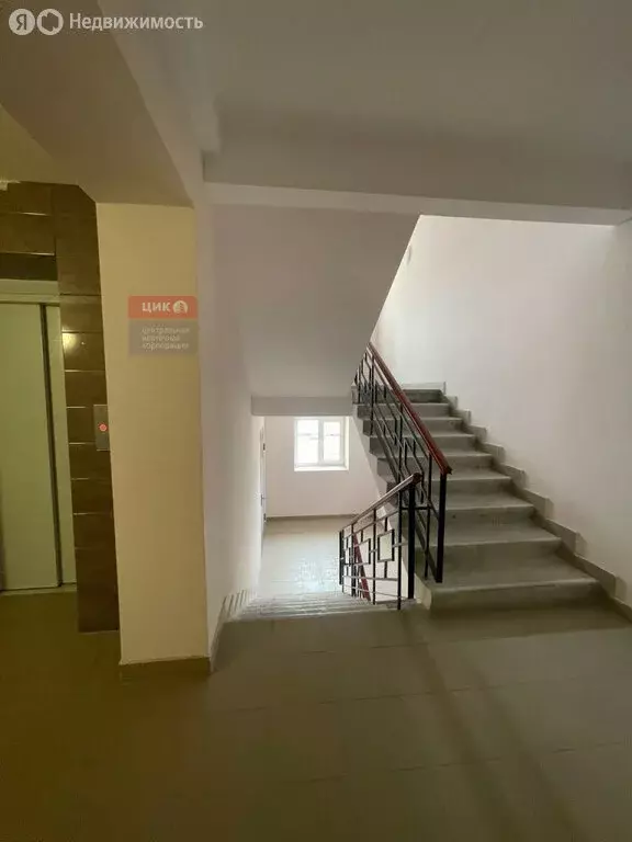 1-комнатная квартира: Рязань, улица Птицеводов, 6 (53 м) - Фото 2