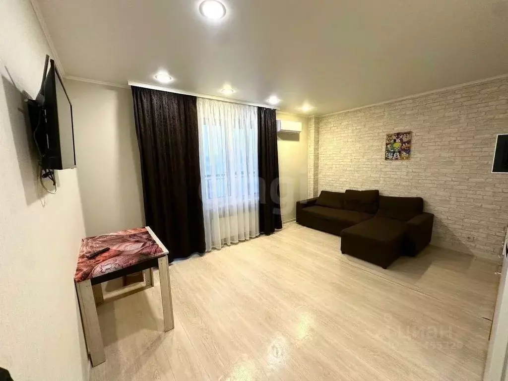 Студия Тюменская область, Тюмень ул. Константина Посьета, 8 (40.0 м) - Фото 1