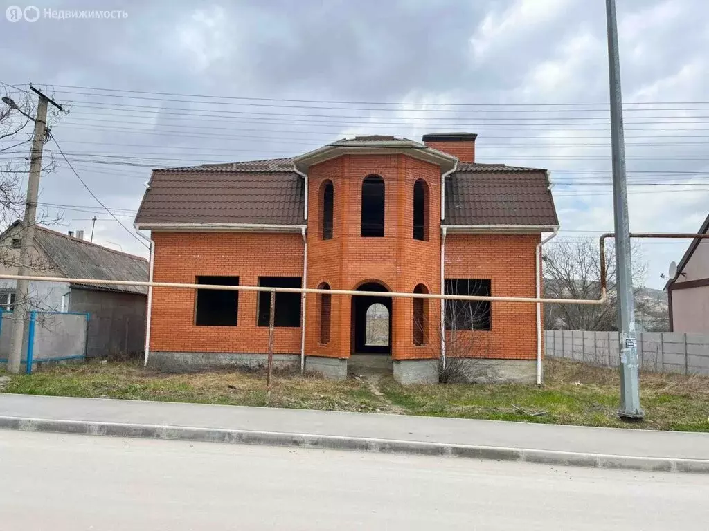 Дом в Симферополь, улица Меркезий, 61 (240 м) - Фото 1