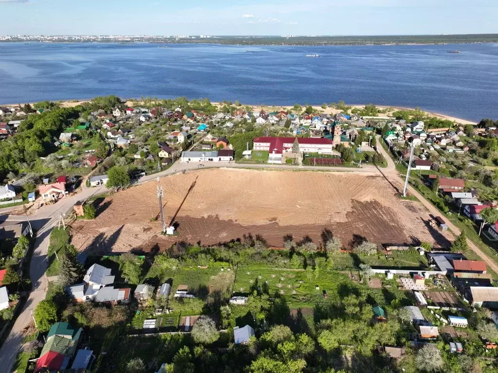 Участок в Татарстан, Верхнеуслонский район, с. Нижний Услон  (200.0 ... - Фото 0