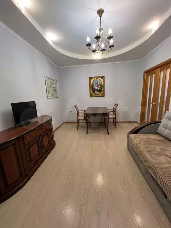 3-к. квартира, 72 м, 2/9 эт. - Фото 1