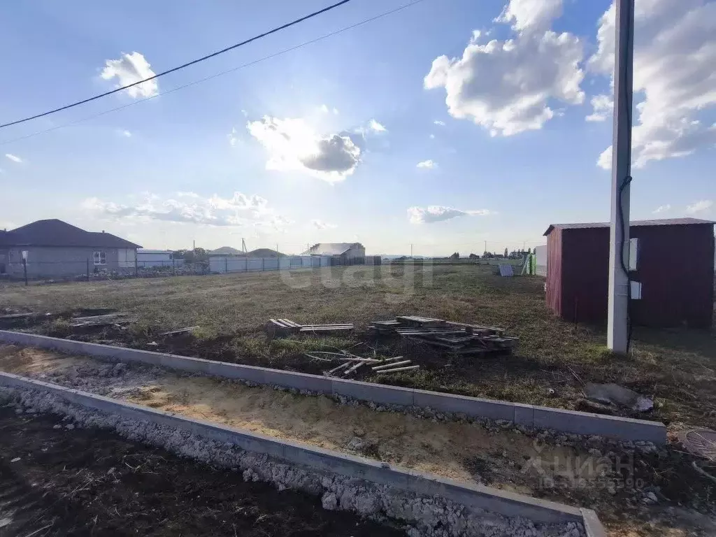 Участок в Белгородская область, Белгородский район, Разумное рп, ... - Фото 0
