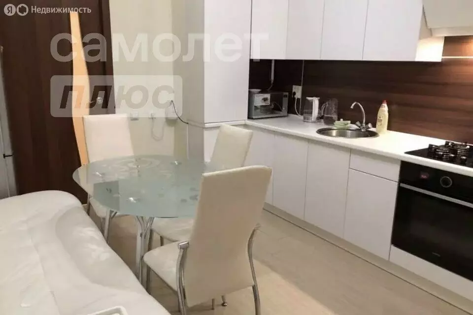 1-комнатная квартира: посёлок Кувшиново, микрорайон Сосновое ... - Фото 1