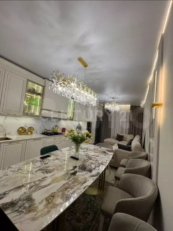3-к. квартира, 130 м, 15/19 эт. - Фото 0