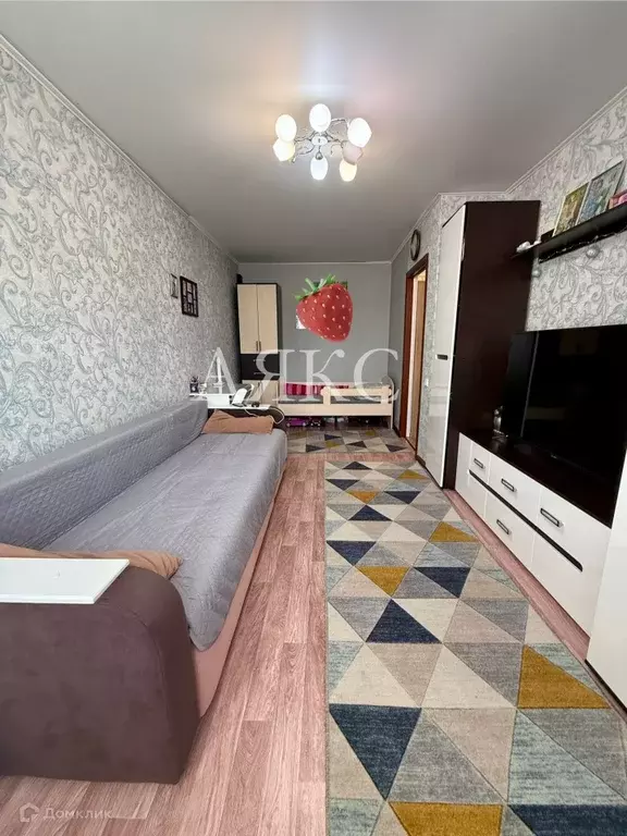 Продаётся 1-к квартира, 32.7 м - Фото 1