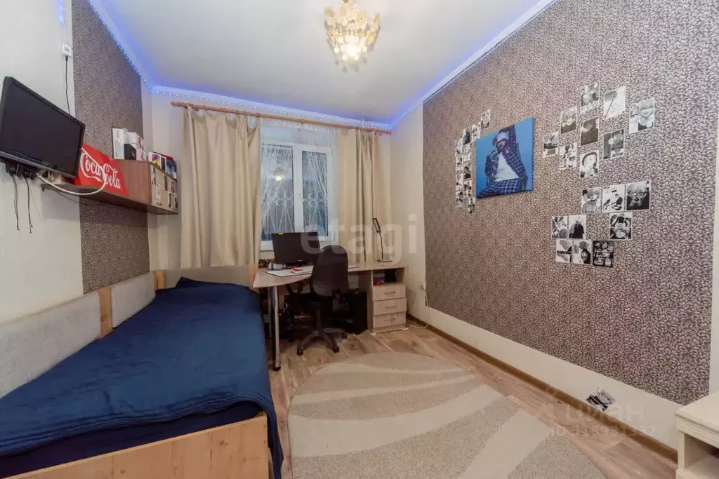 3-к кв. Алтайский край, Бийск Южная ул., 6 (67.7 м) - Фото 0