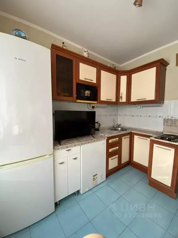1-к кв. Кемеровская область, Кемерово Стахановская ул., 6 (35.6 м) - Фото 0