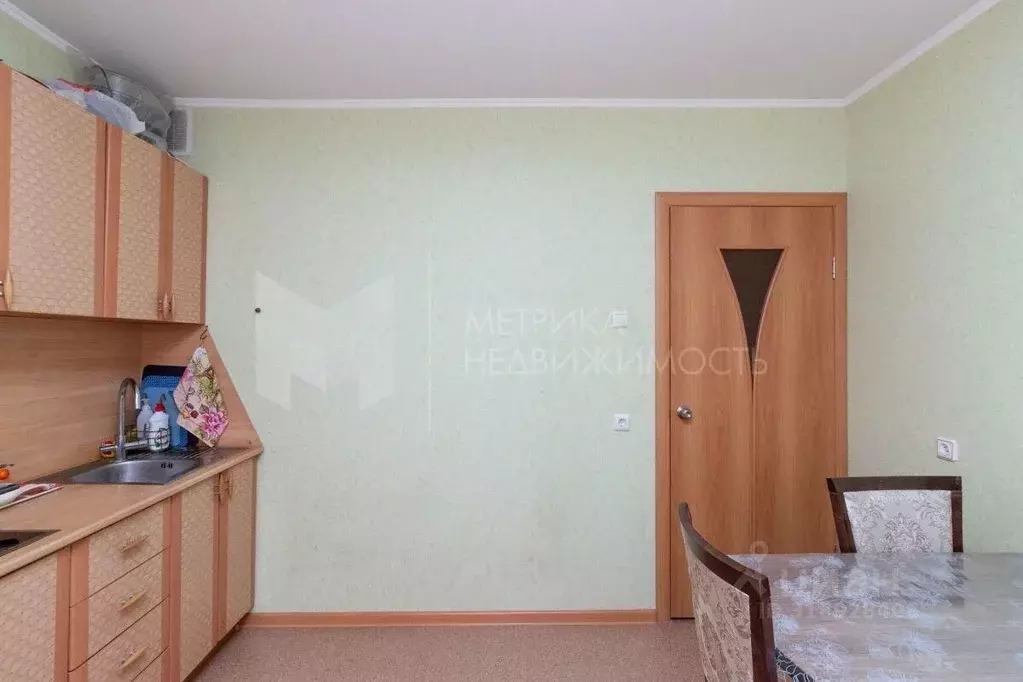 2-к кв. Тюменская область, Тюмень Широтная ул., 165к4 (61.7 м) - Фото 0