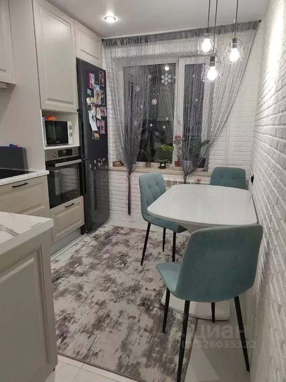 3-к кв. Самарская область, Тольятти Майский проезд, 11 (65.9 м) - Фото 0