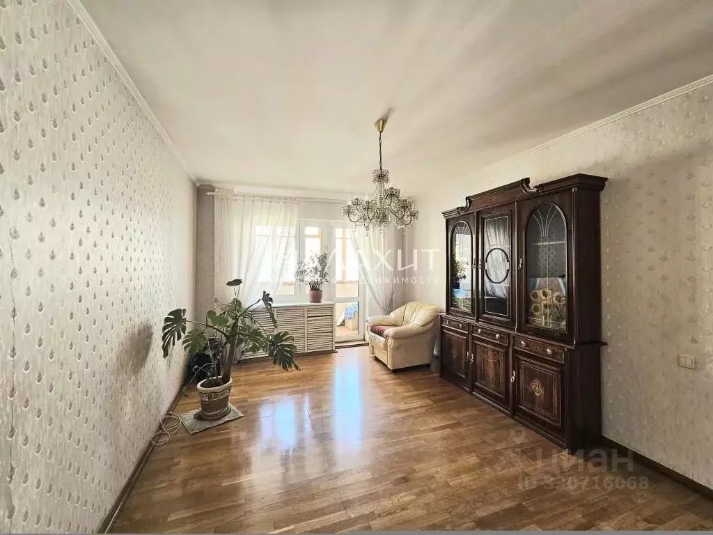 3-к кв. Самарская область, Самара просп. Карла Маркса, 11 (79.0 м) - Фото 1