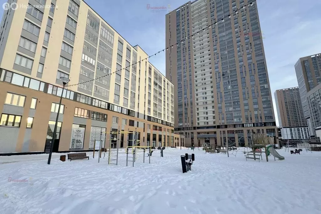 1-комнатная квартира: Екатеринбург, улица Академика Парина, 39 (39 м) - Фото 2