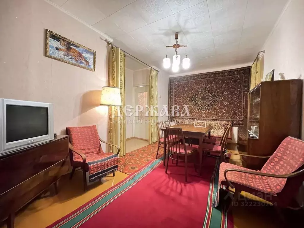 2-к кв. Белгородская область, Губкин просп. Горняков, 9 (46.0 м) - Фото 1