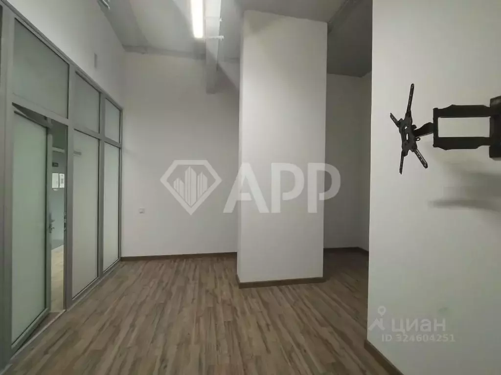 Помещение свободного назначения в Татарстан, Казань ул. Аметьевская ... - Фото 1