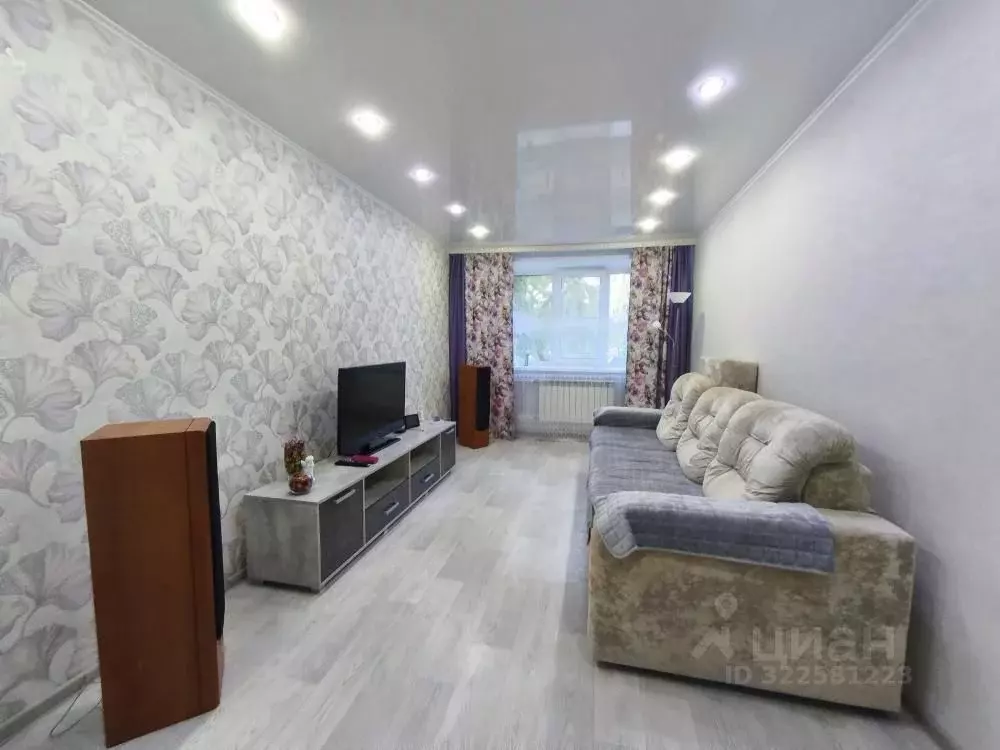 3-к кв. Омская область, Омск Заозерная ул., 12 (57.2 м) - Фото 1