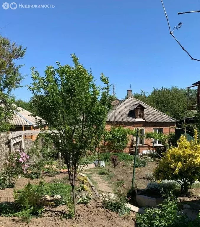 Дом в Ростов-на-Дону, Армейская улица, 15 (50 м) - Фото 0