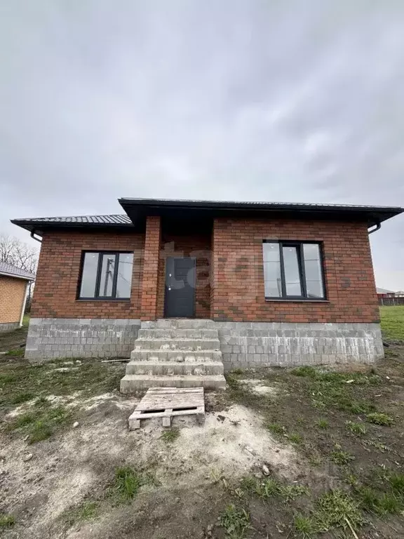 Дом в Белгородская область, Белгород ул. Грайворонская, 25 (100 м) - Фото 1