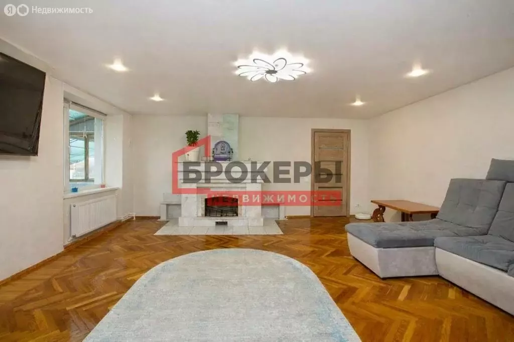 Дом в Вилино, улица Ленина, 223 (328.6 м) - Фото 1