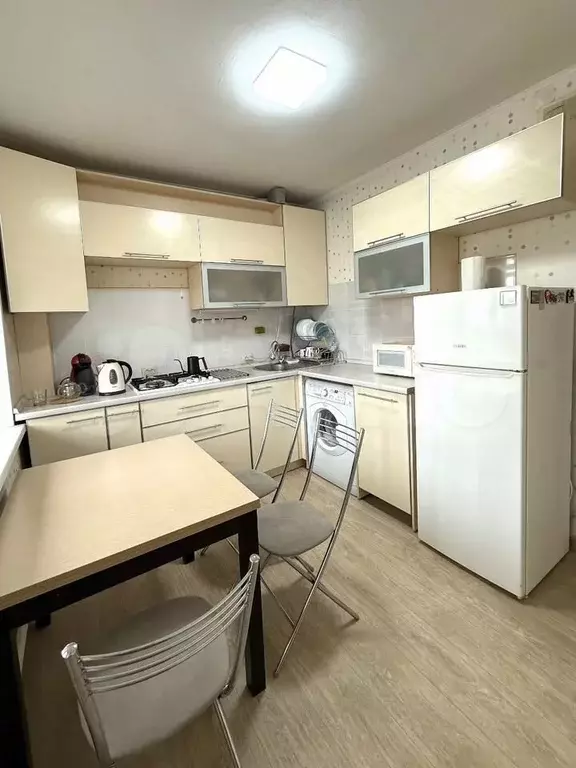 1-к. квартира, 38 м, 4/5 эт. - Фото 1